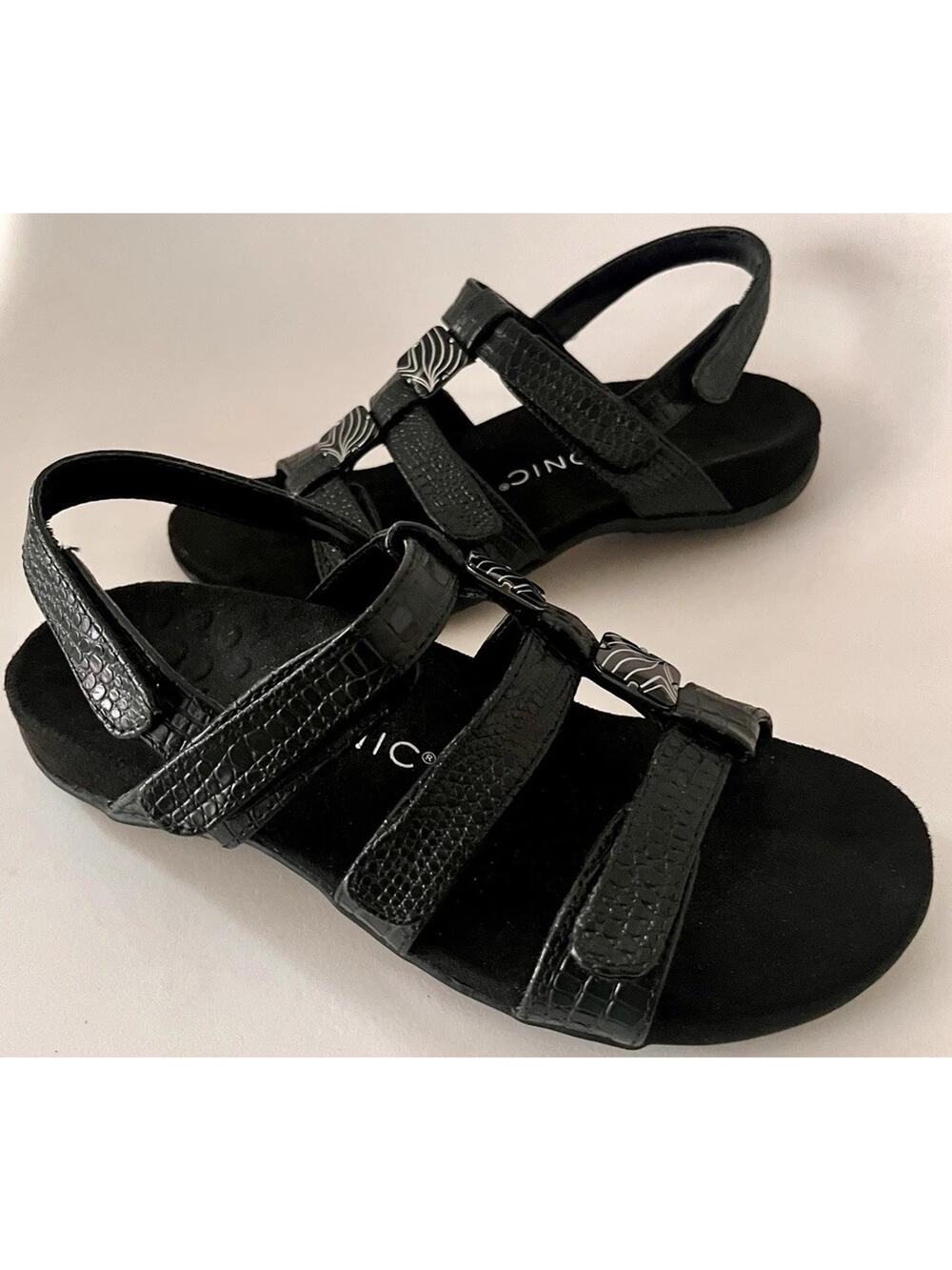 VIONIC Amber Black Croc Strappy Comfort Sandals Women's US 7.5